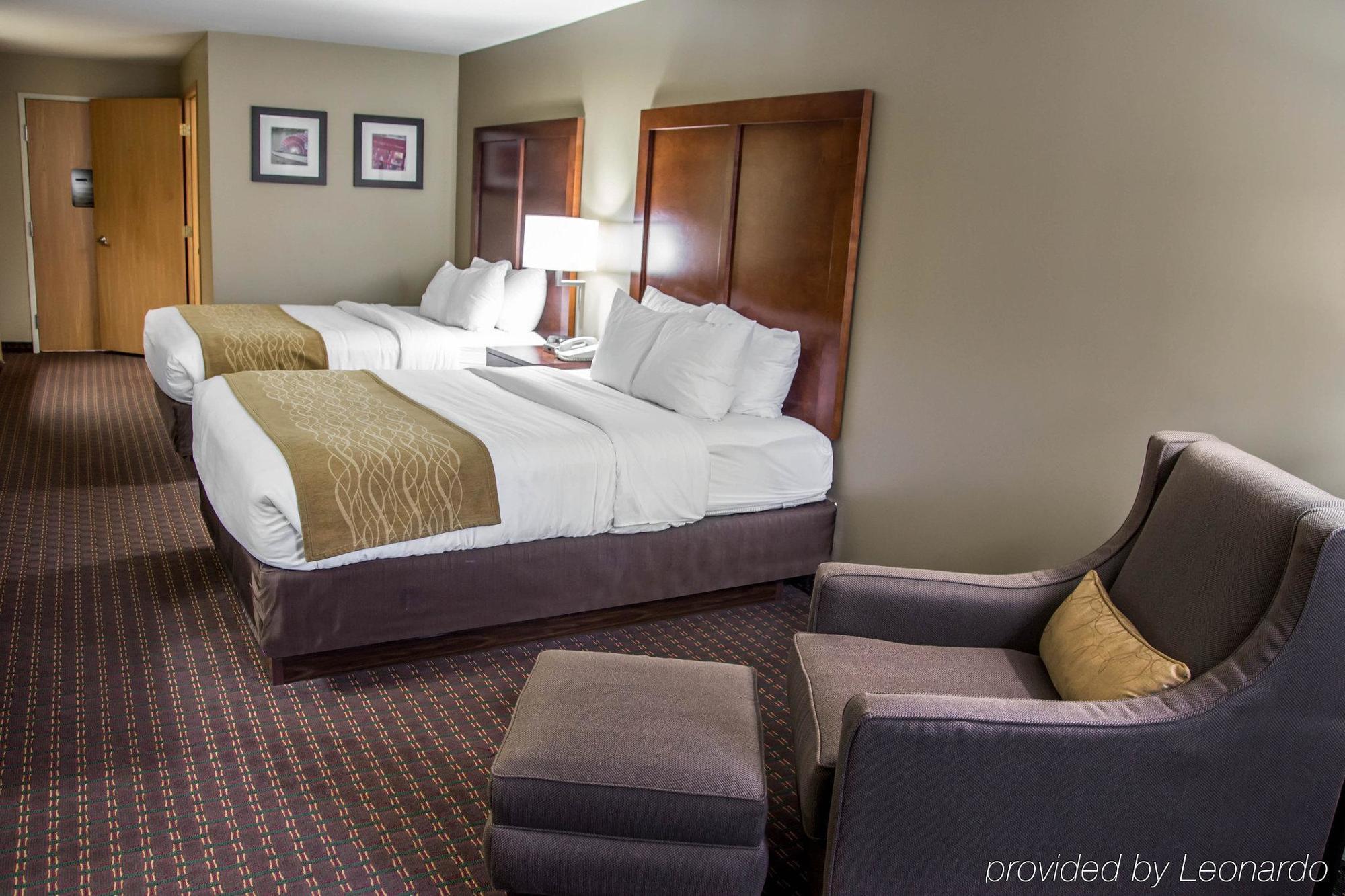 Comfort Inn & Suites Riverview Near Davenport And I-80 Le Claire Luaran gambar